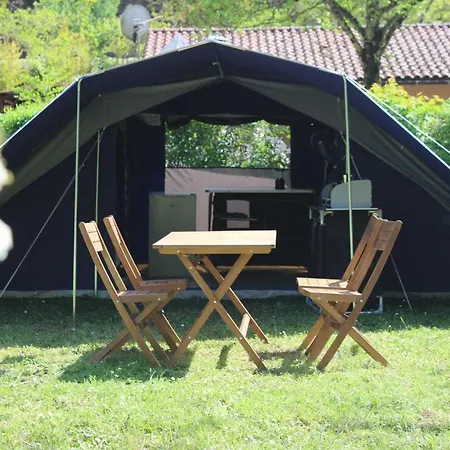 Camping Vert Lavande Belmont-sur-Rance Exterior photo